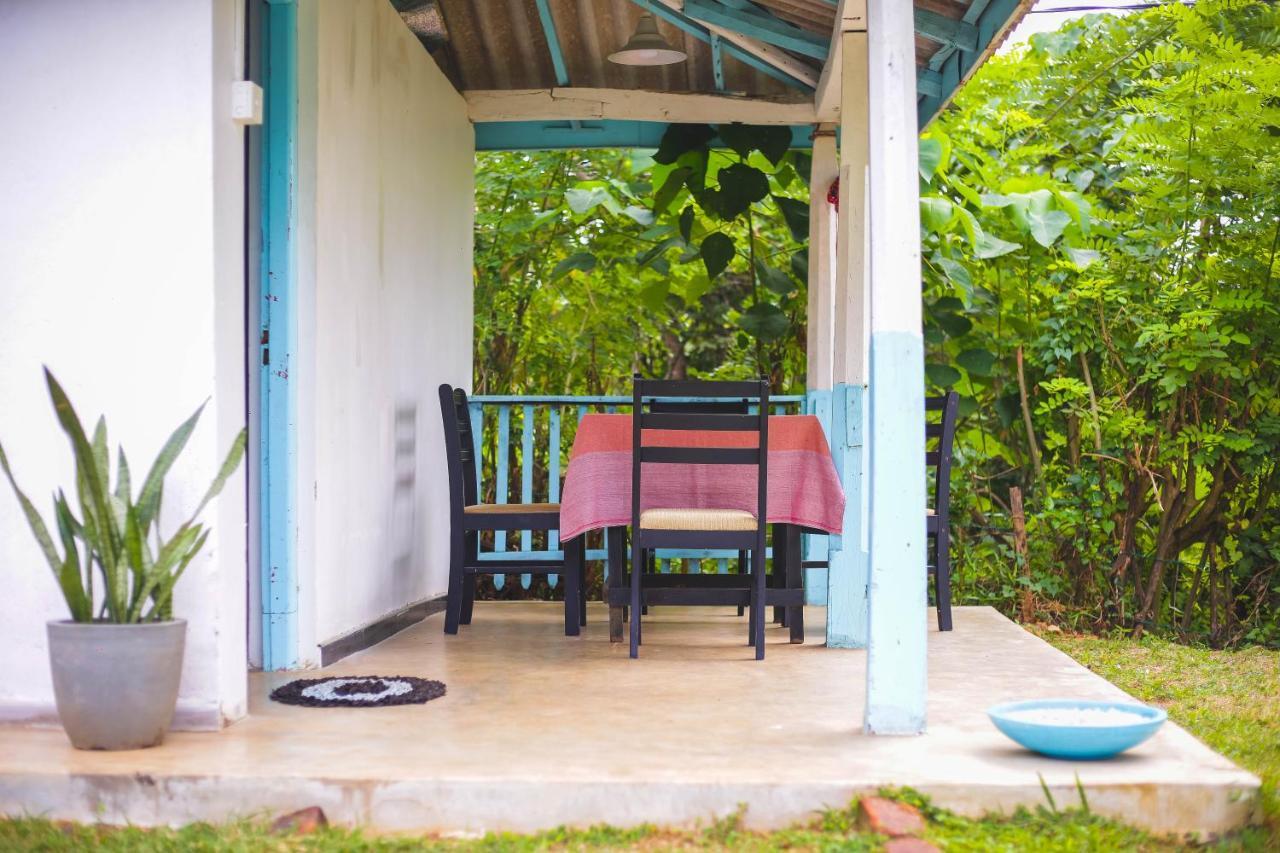 Tehan Homestay Диквела Екстериор снимка
