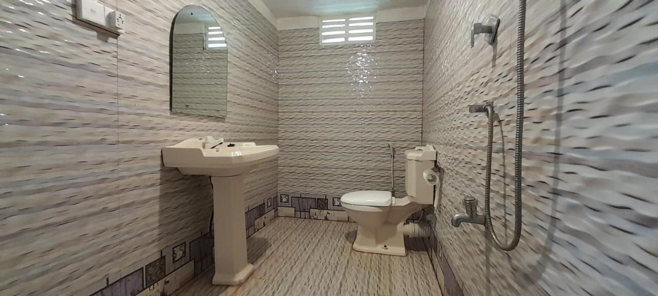 Tehan Homestay Диквела Стая снимка